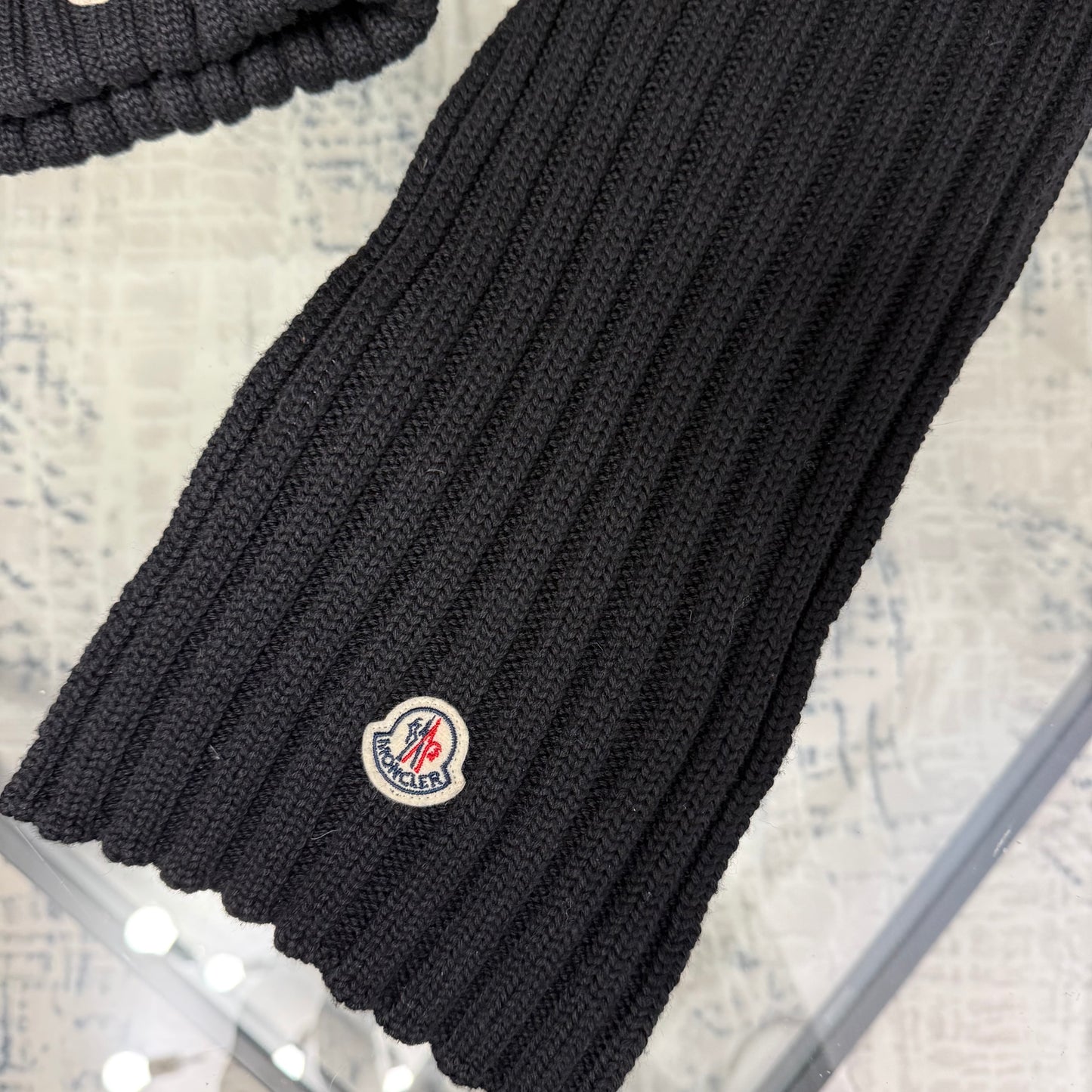 Black Beanie & Scarf Women’s