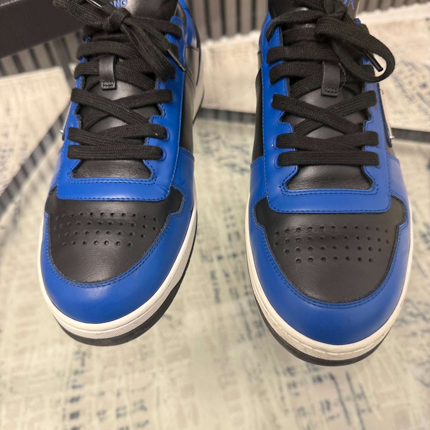 Blue/Black Sneaker