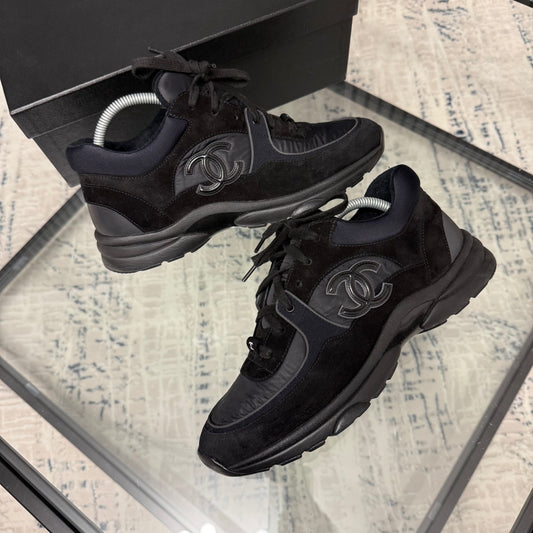 CC Black Runners