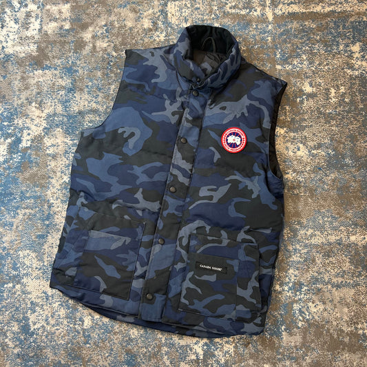 Navy Camo Vest