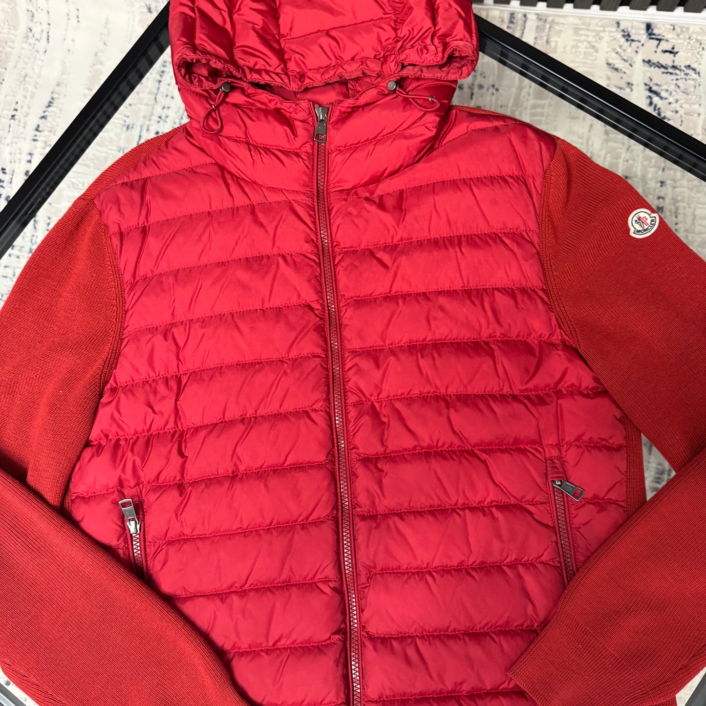 Red Tricot