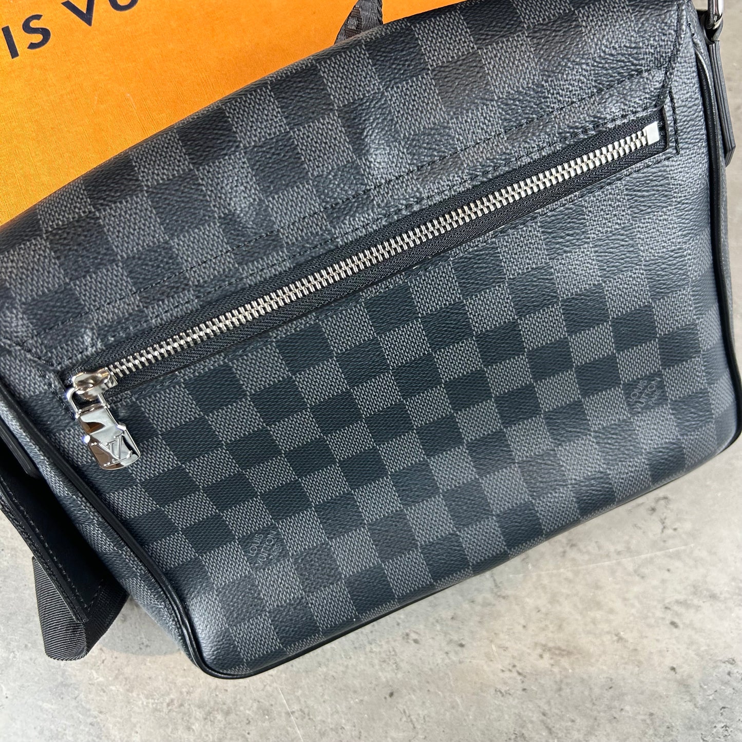 Black Damier Messenger