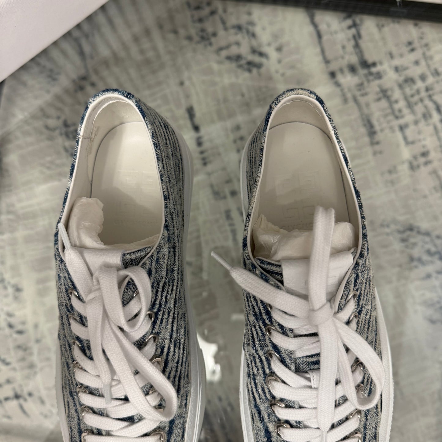GV Women’s Sneaker