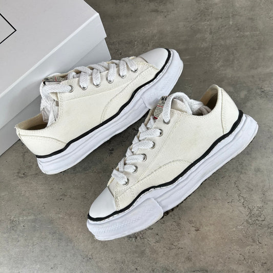 Maison Cream/White Sneaker