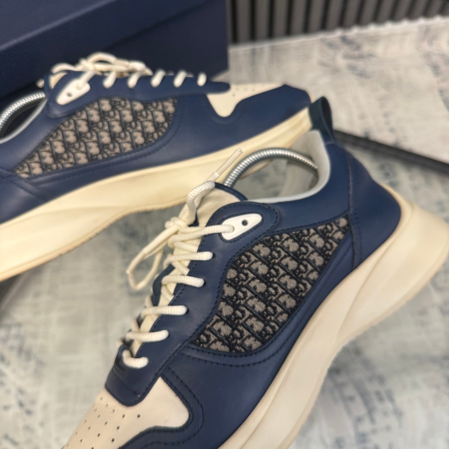 Navy/White B25
