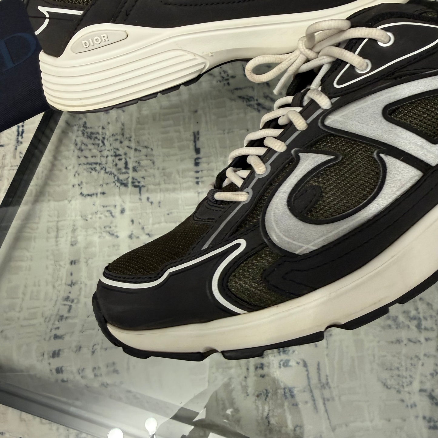 Olive/Dark Grey B30