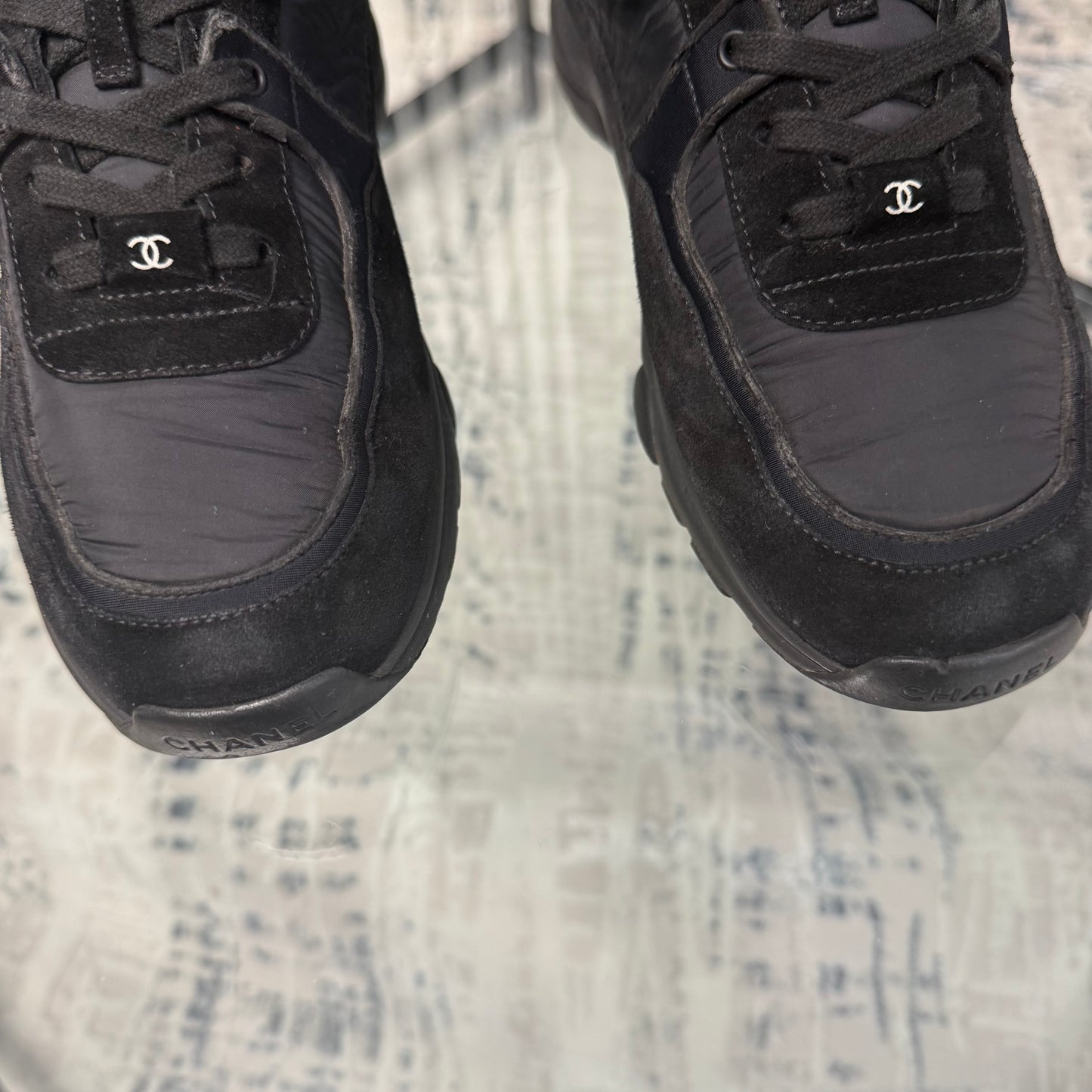 CC Black Runners