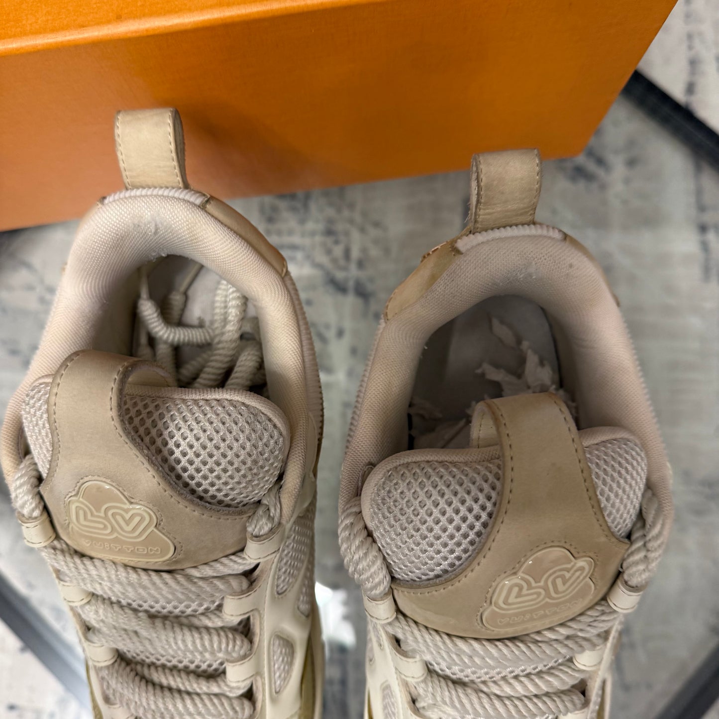 Beige Skate