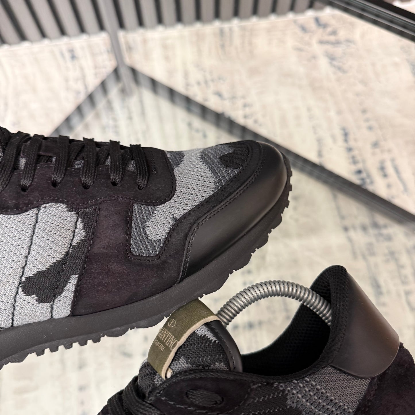 Black/Grey Mesh RockRunner