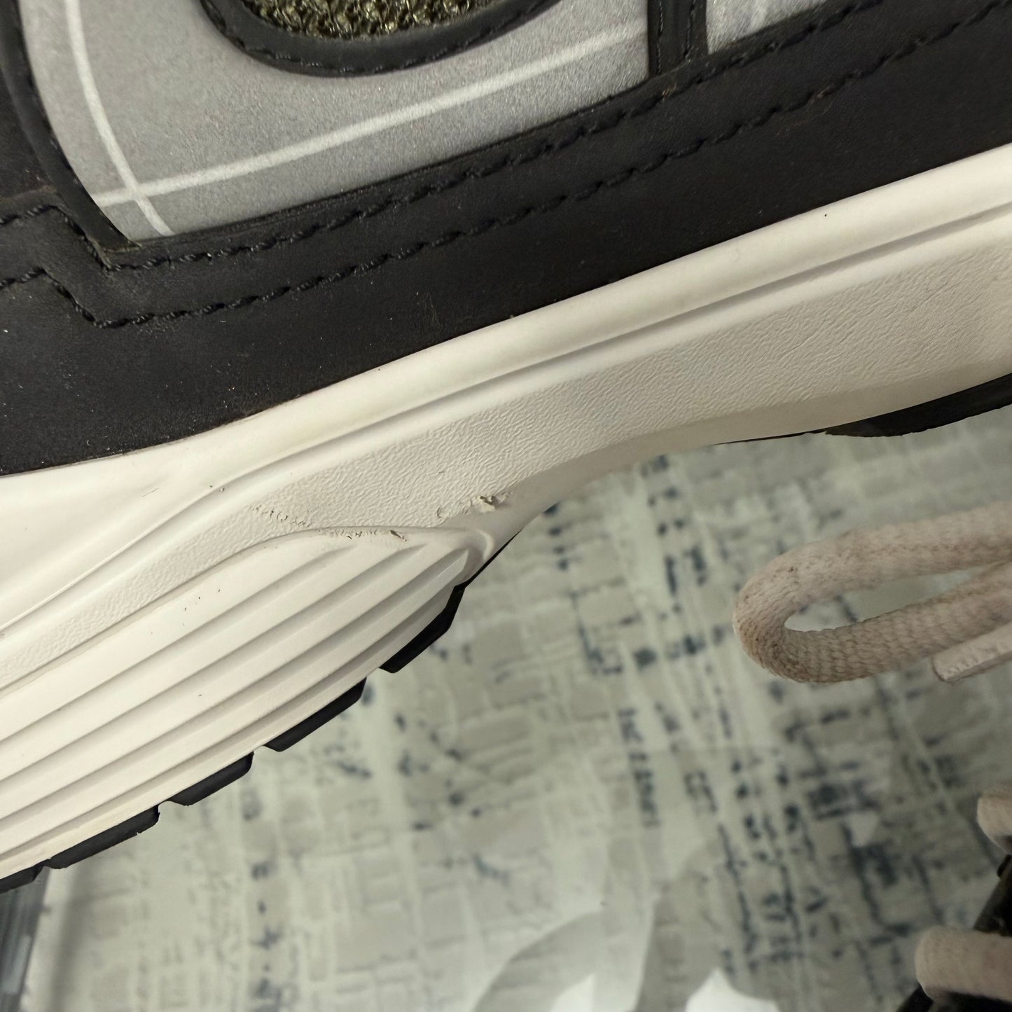 Olive/Dark Grey B30