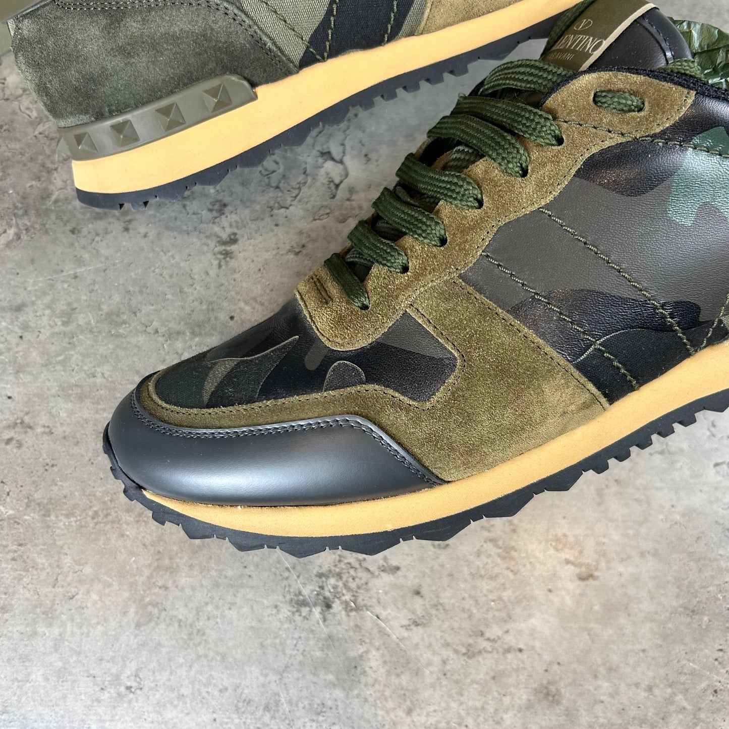 Olive RockRunner