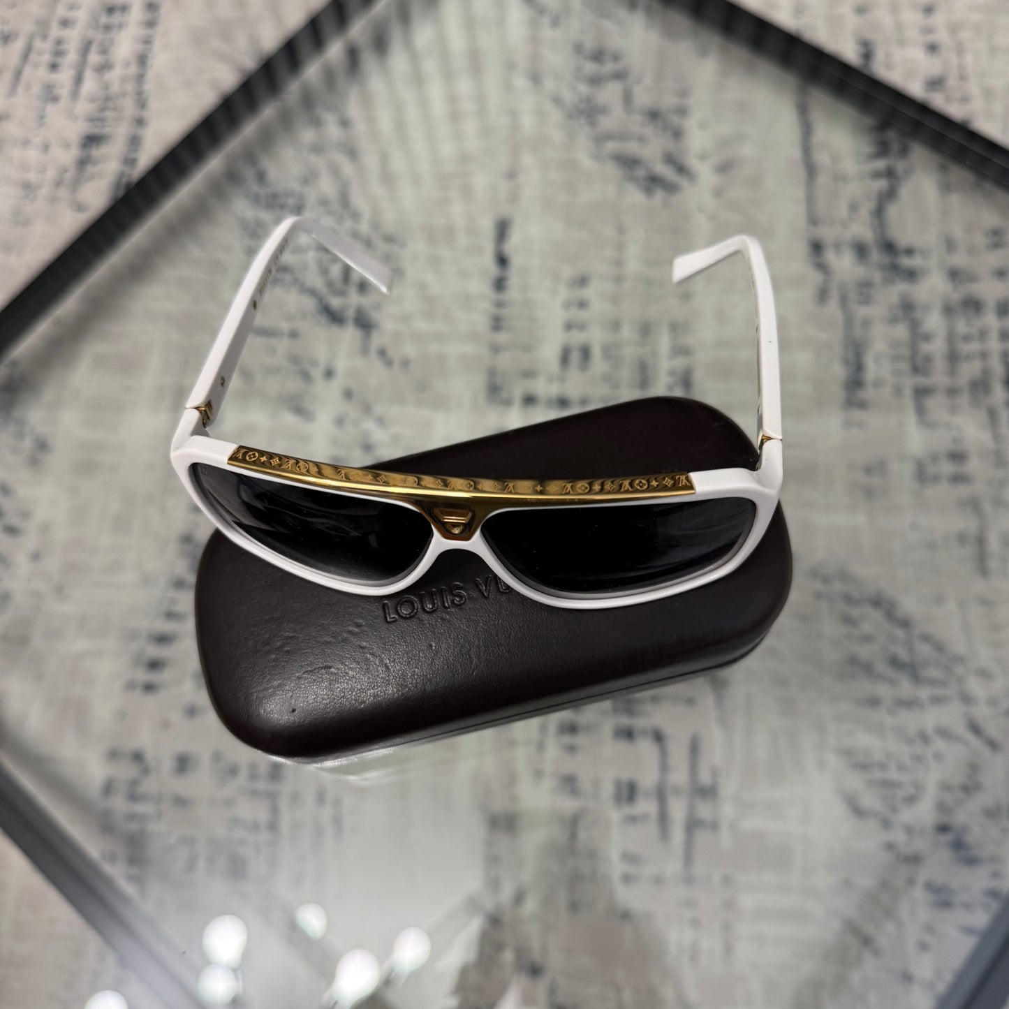 White Evidence Sunglasses