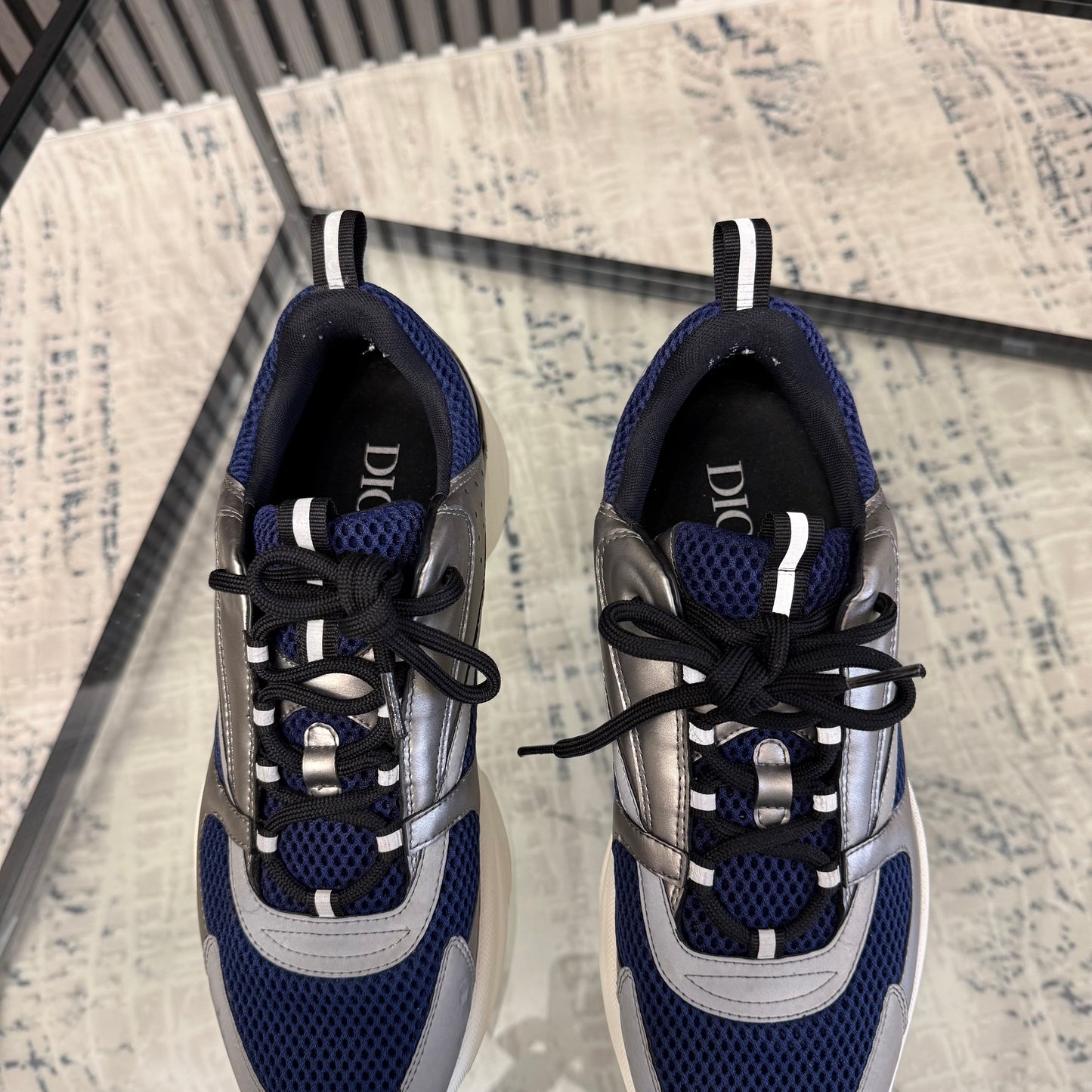 Silver/Navy B22