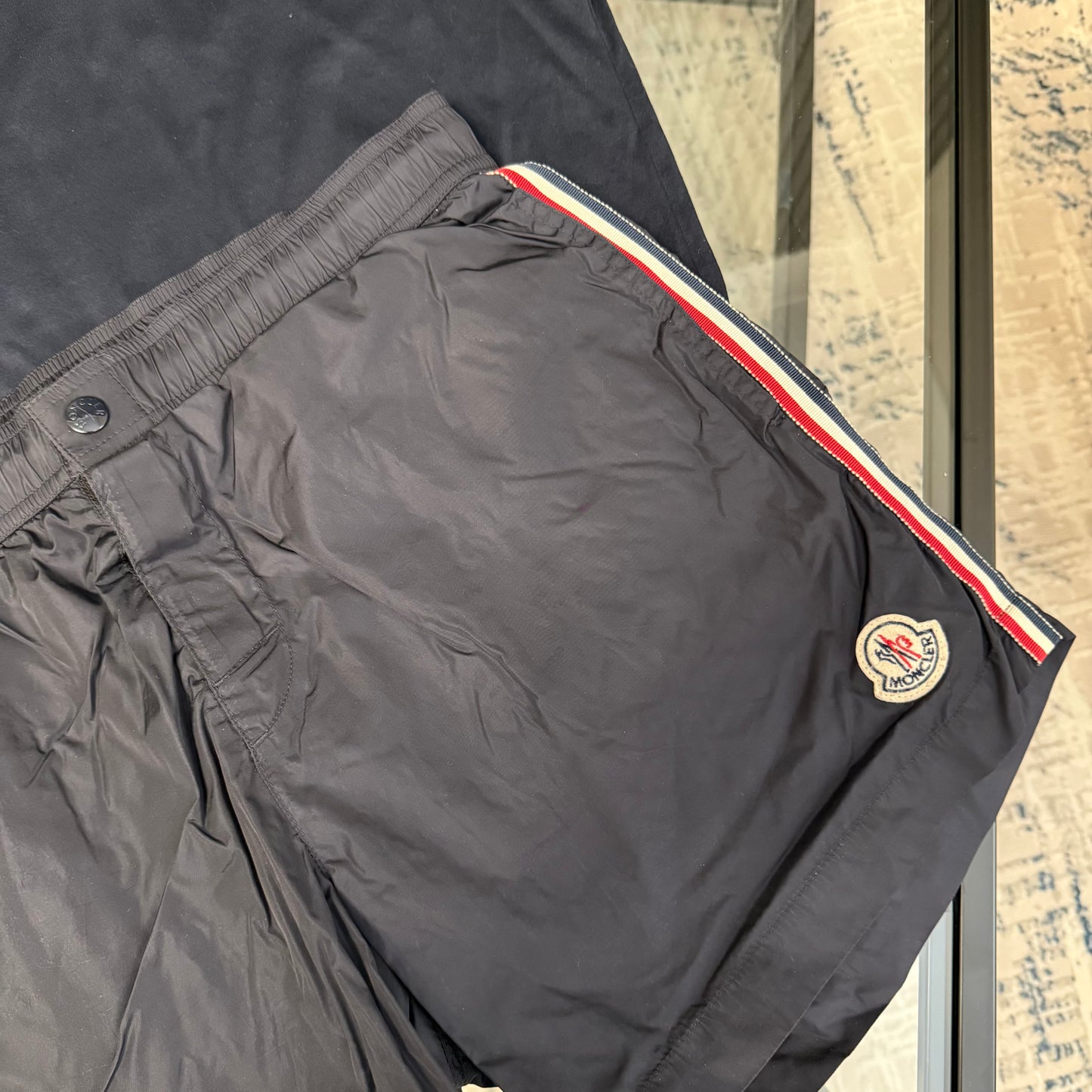 Navy Mag Twinset