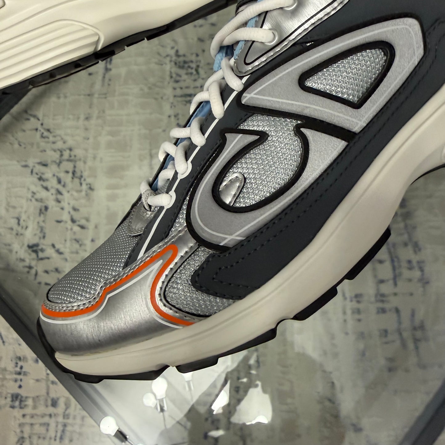 Silver/Blue B30