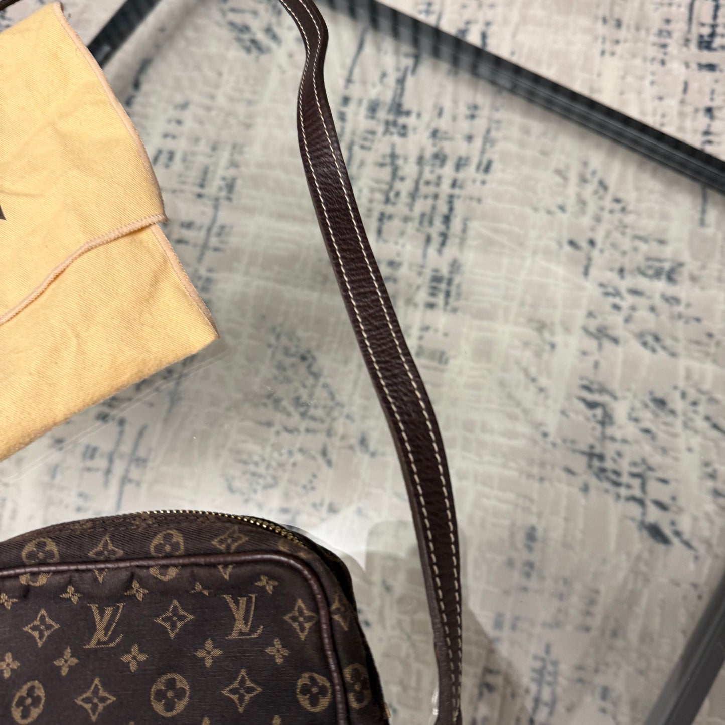 Vintage 2006 Women’s Side Bag