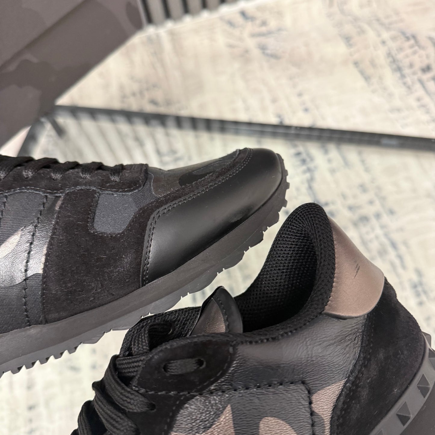 Black RockRunner