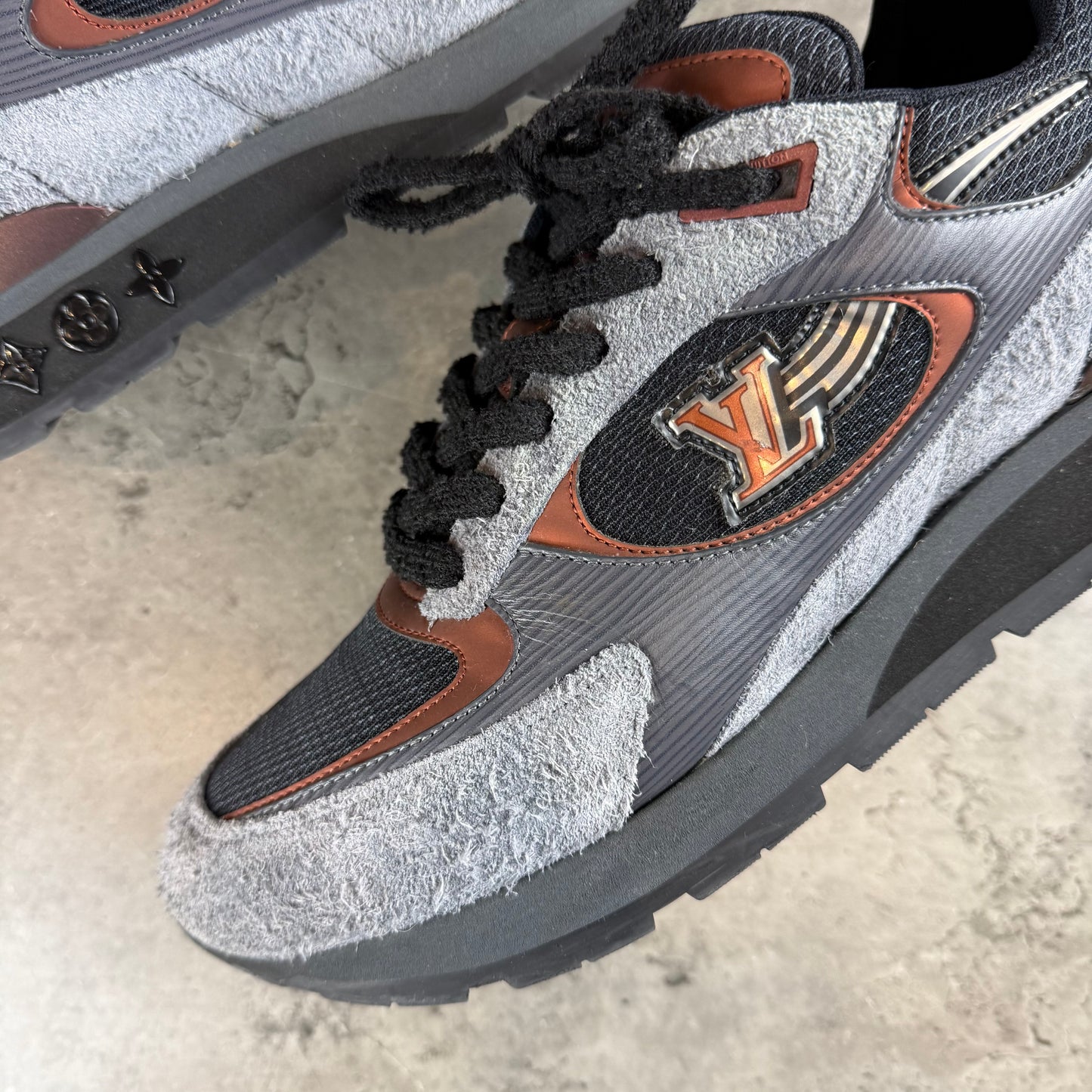 Grey/Bronze Runaway Sneaker