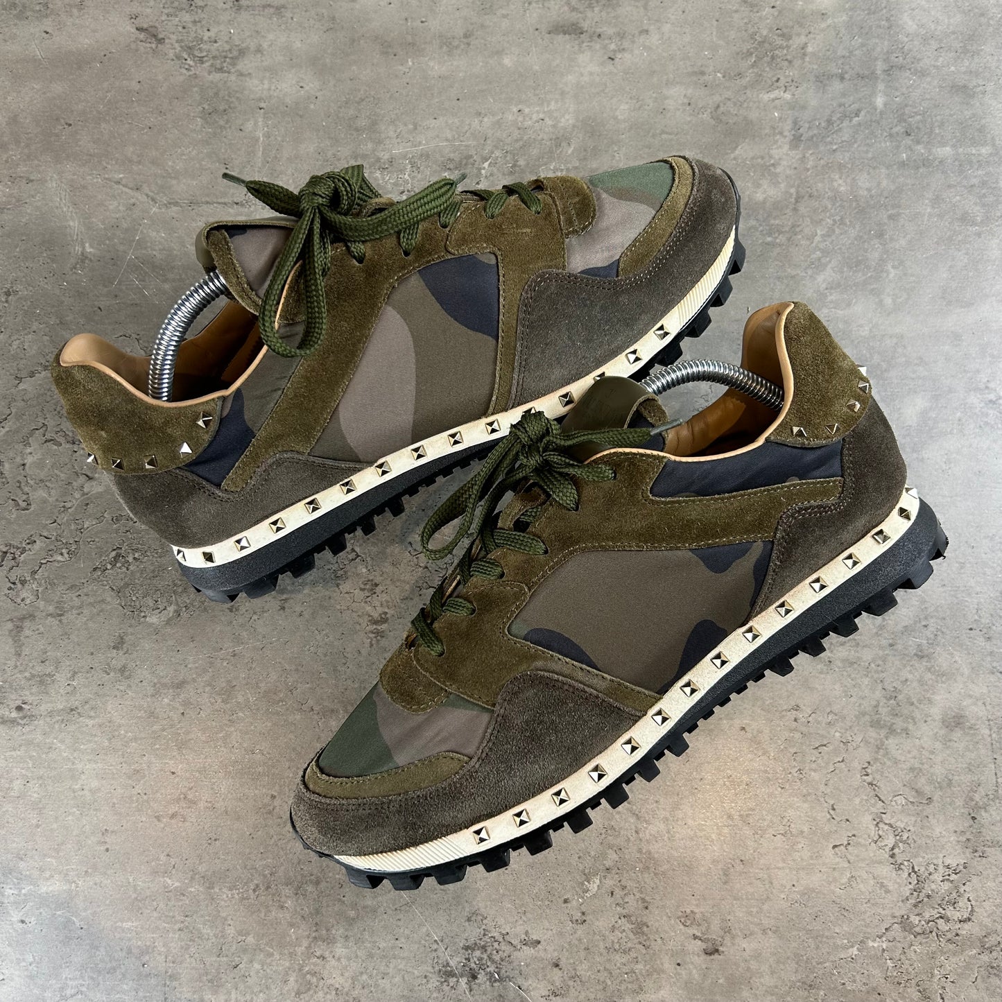 Khaki Stud Runner