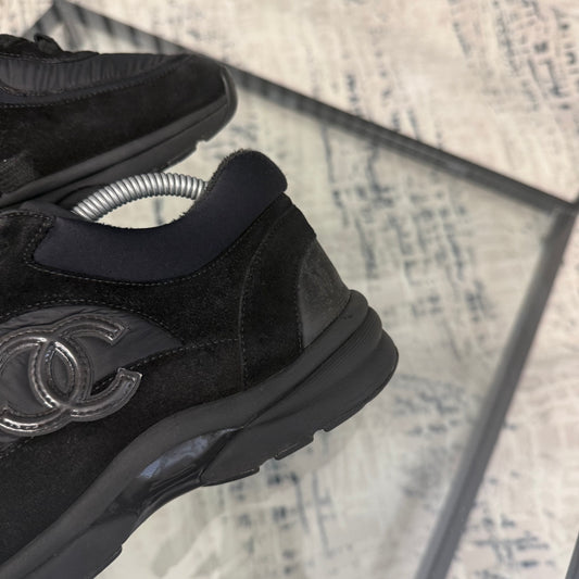 CC Black Runners