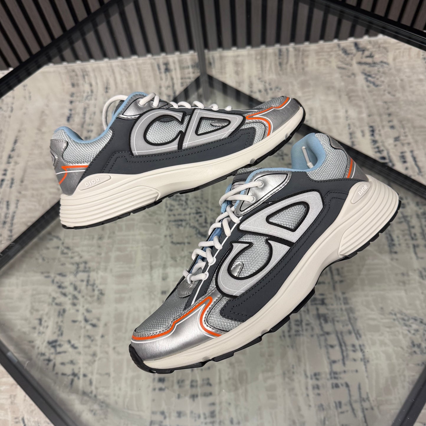 Silver/Blue B30