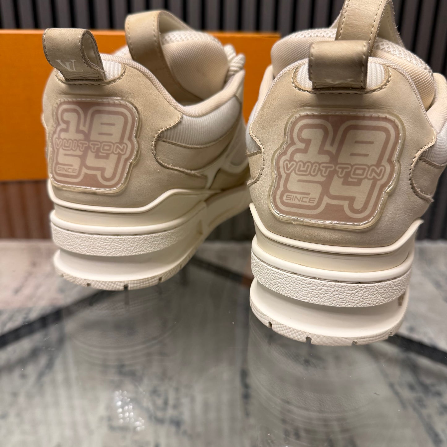 Beige Skate