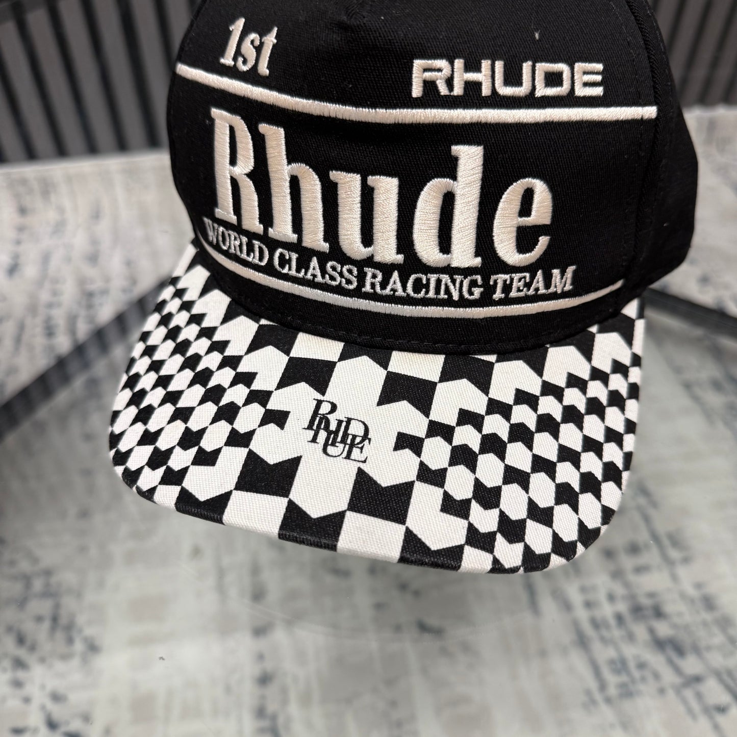 Black/White Cap