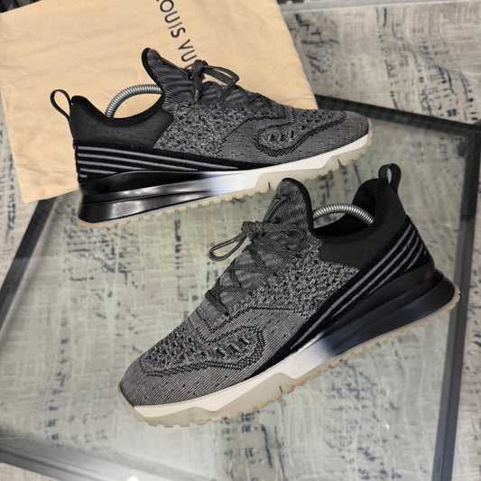 Grey VNR