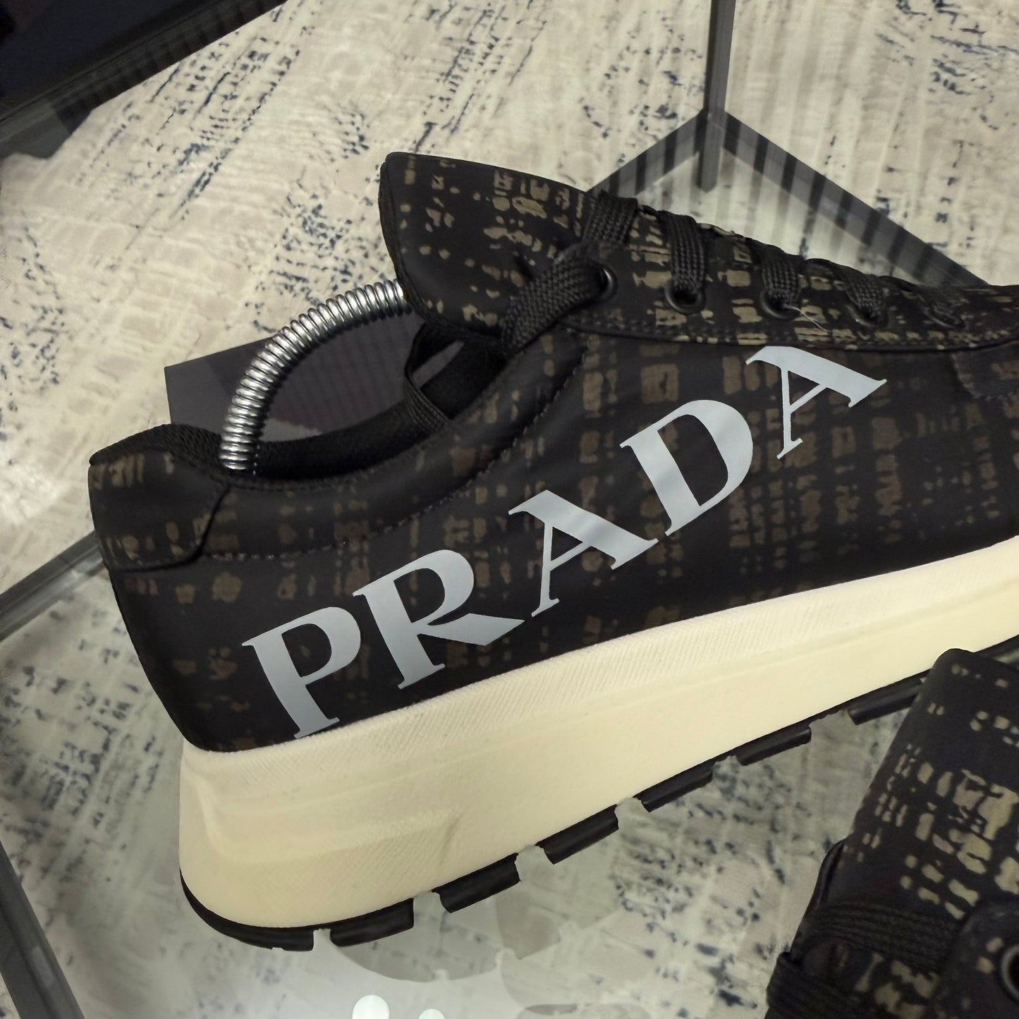 Graphic Runaway Sneaker