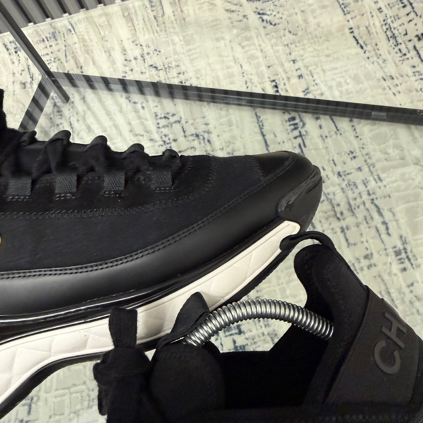 CC Black Runner
