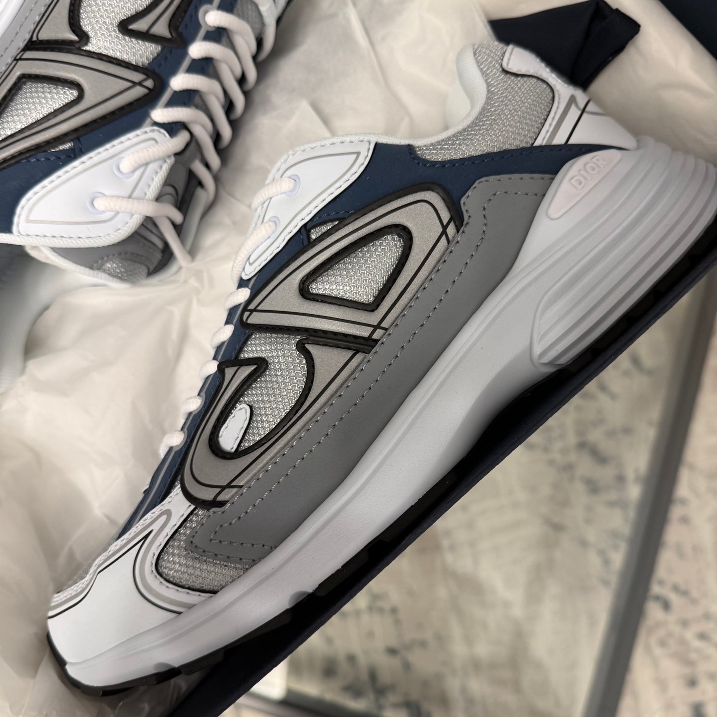 Blue/Grey B30