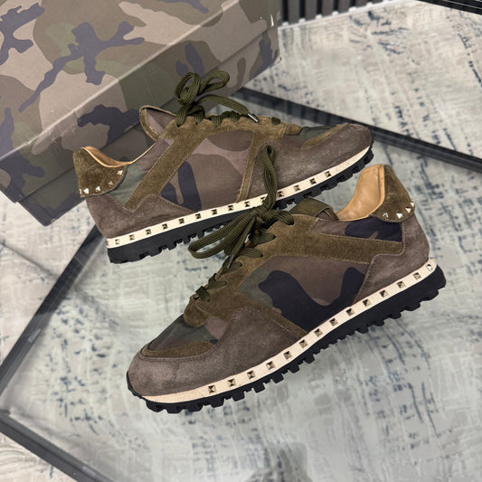 Olive Green Rockstud Runner