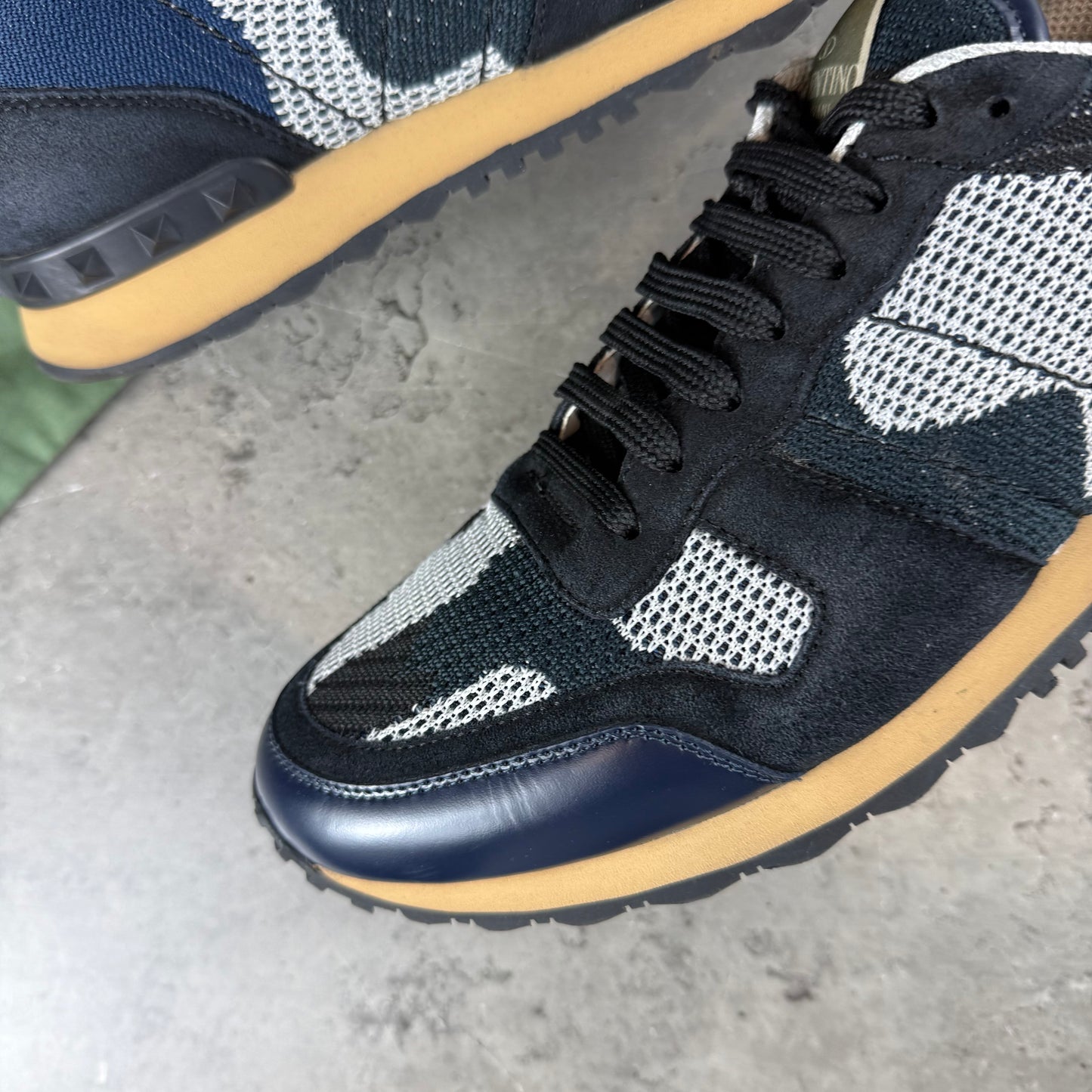 Navy Mesh RockRunner