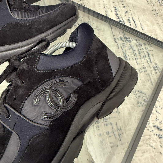 CC Black Runners