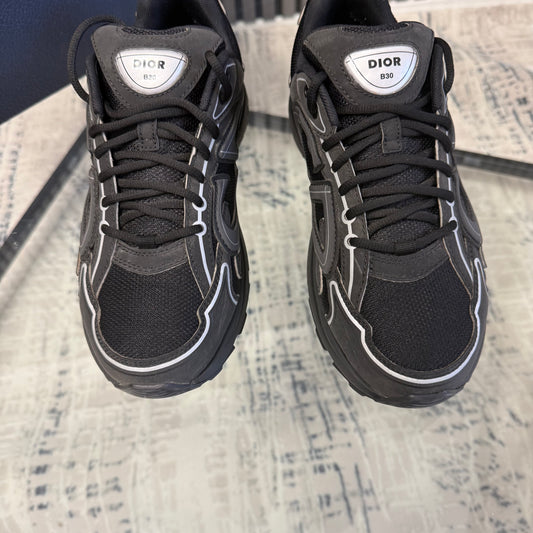 Triple Black B30