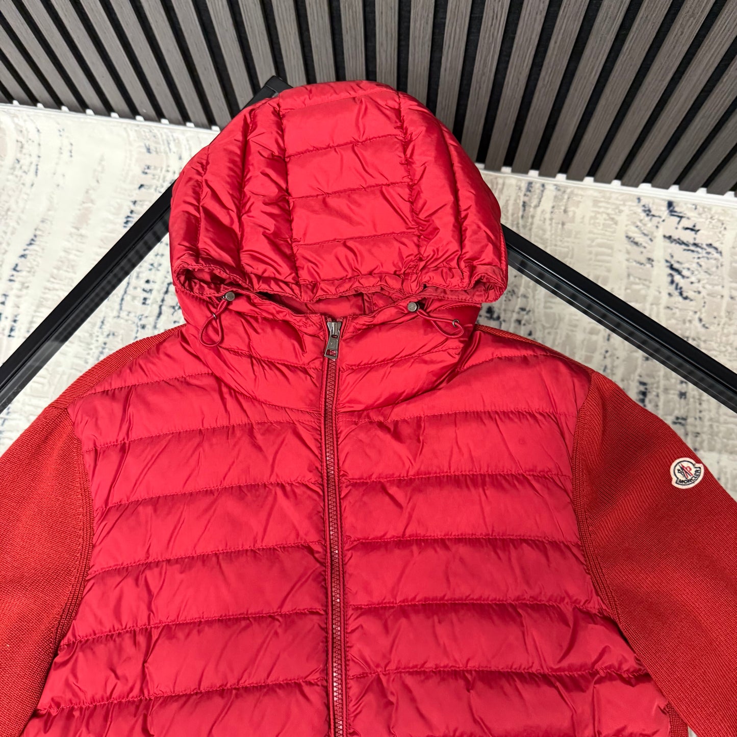 Red Tricot