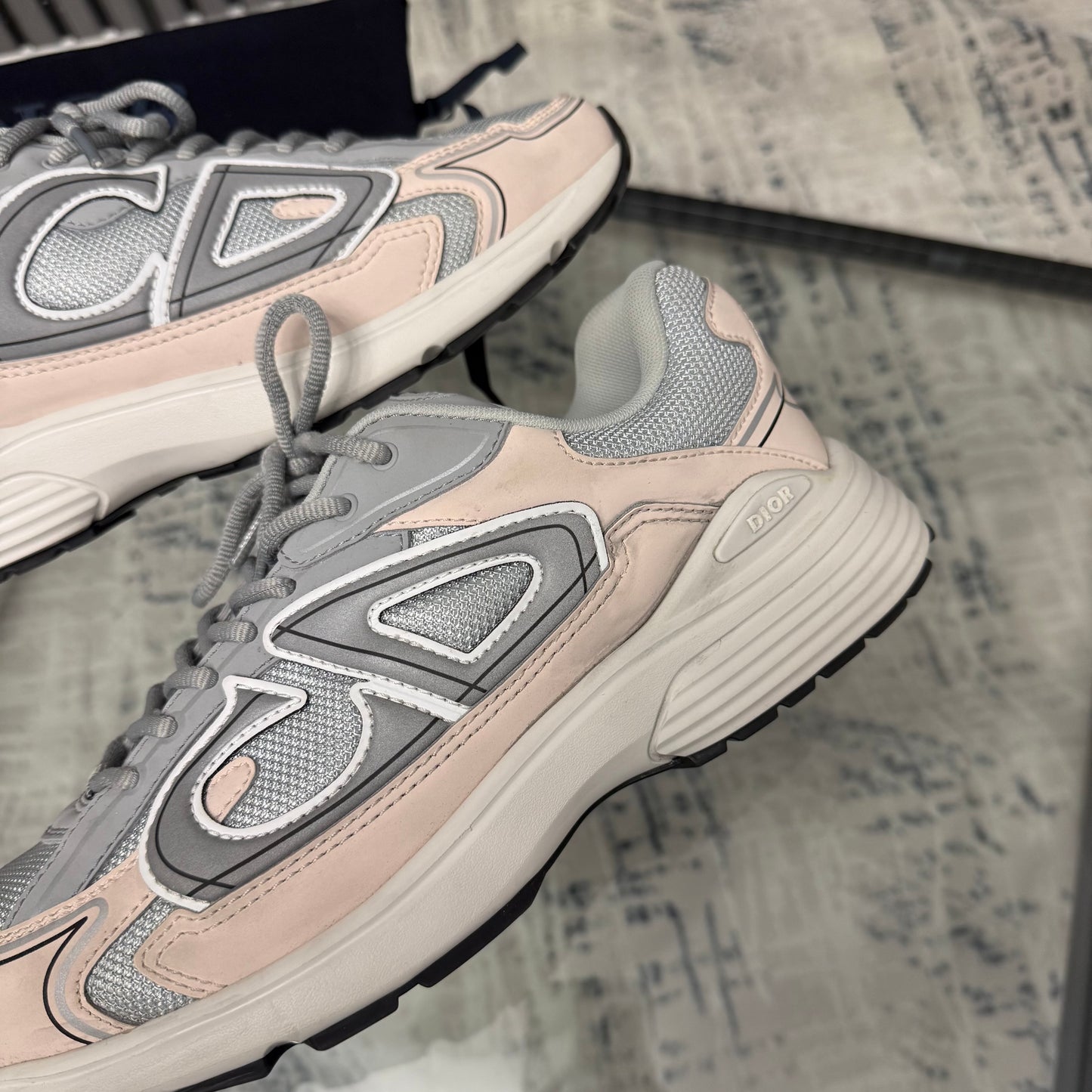 Grey/Pink B30