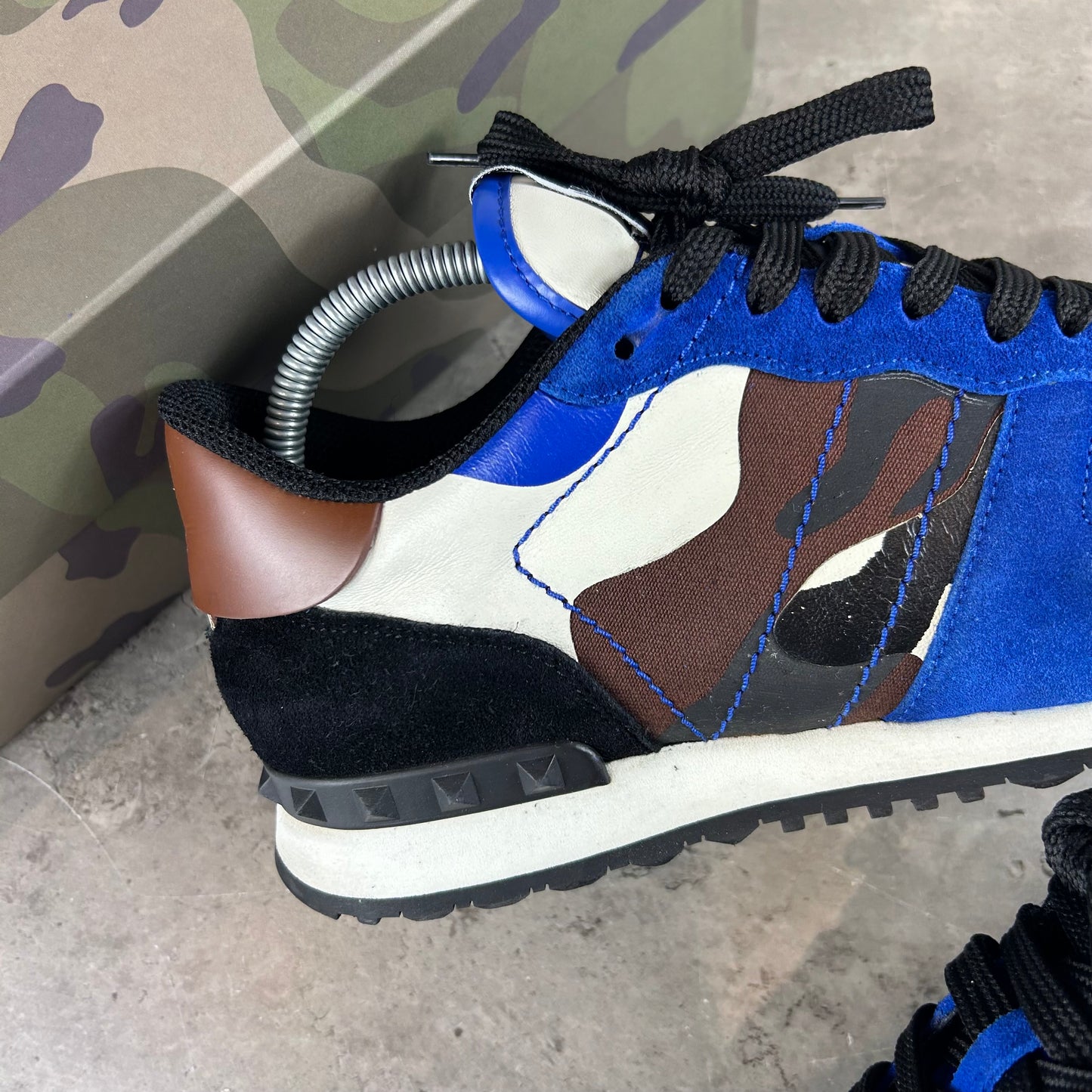 Blue/White RockRunner