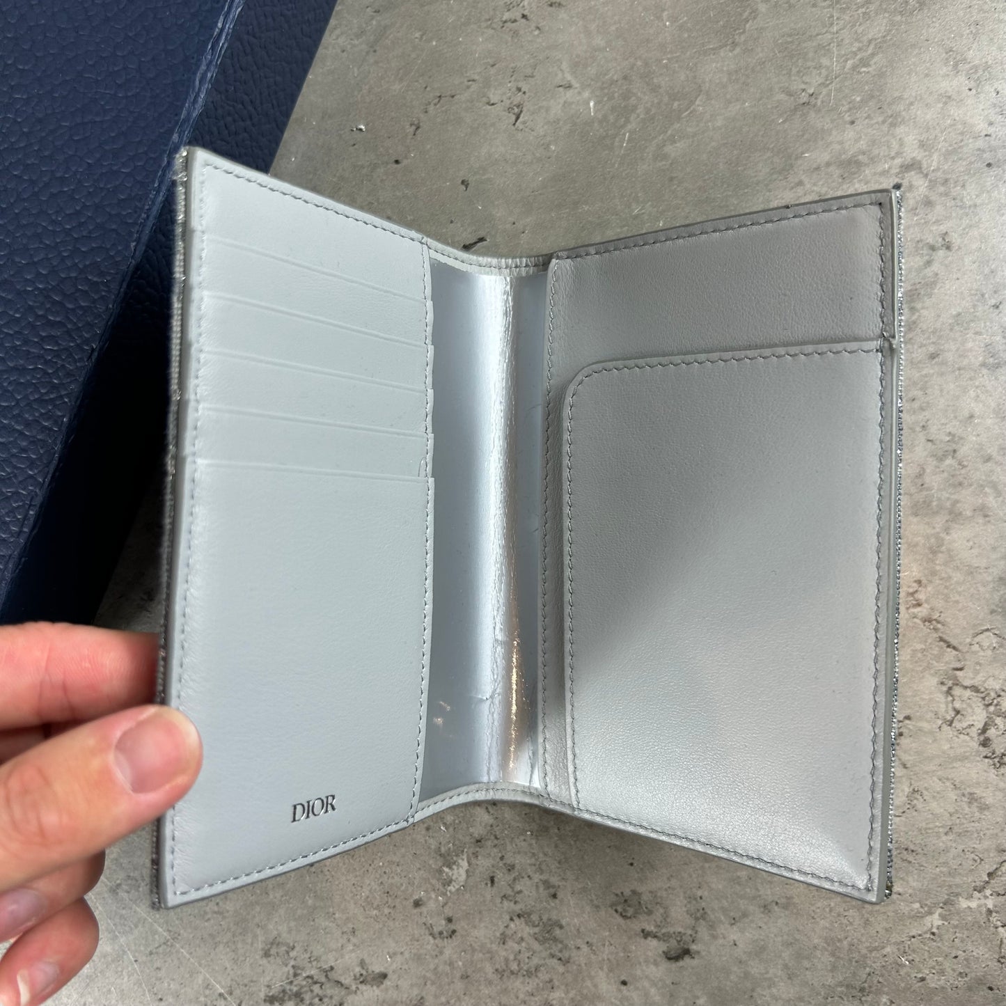 CD Silver/Grey Card Holder