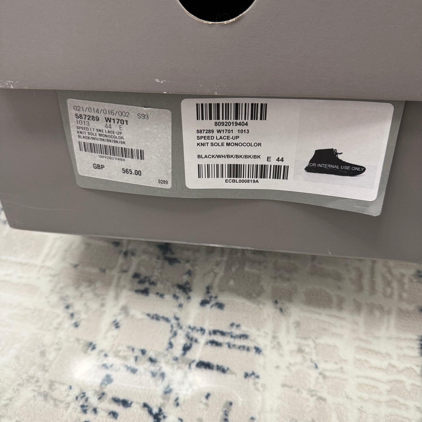 Black Speed Lace Runner