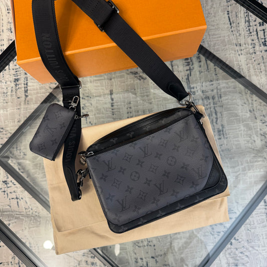 Trio Messenger
