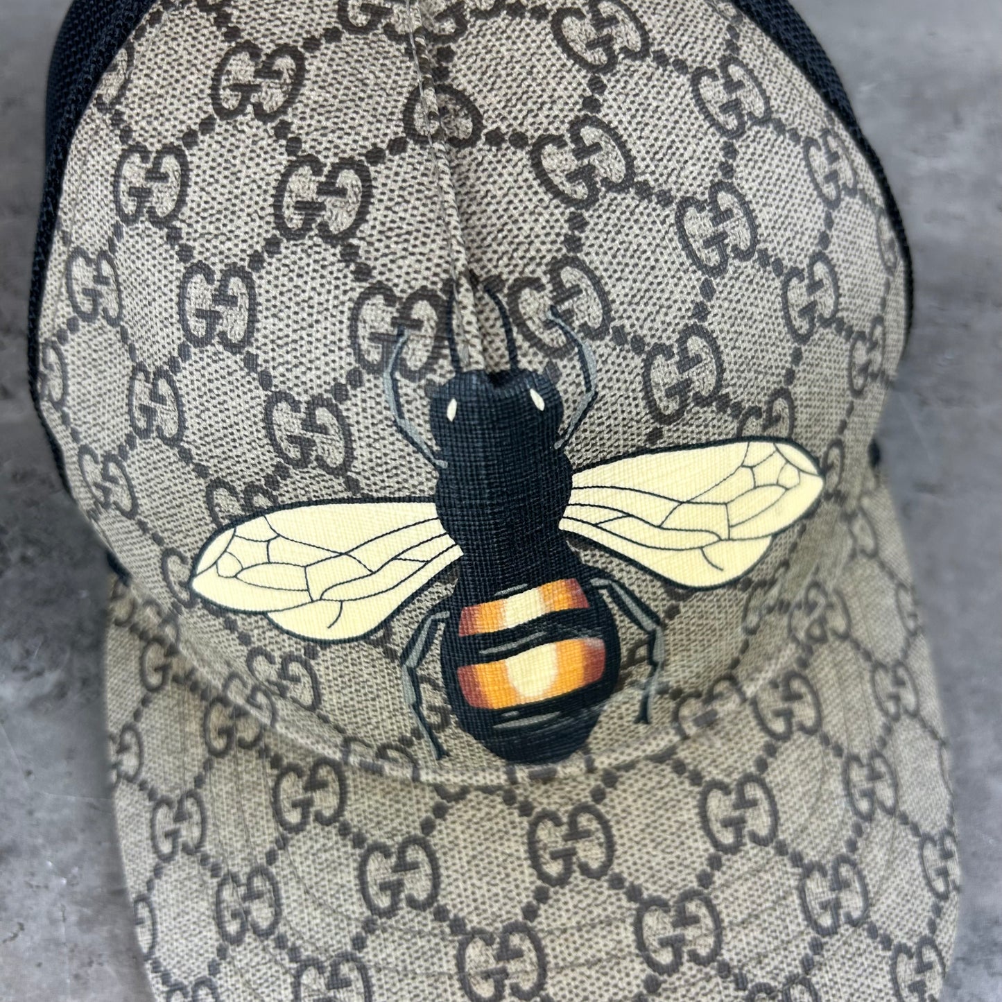 Bee Cap