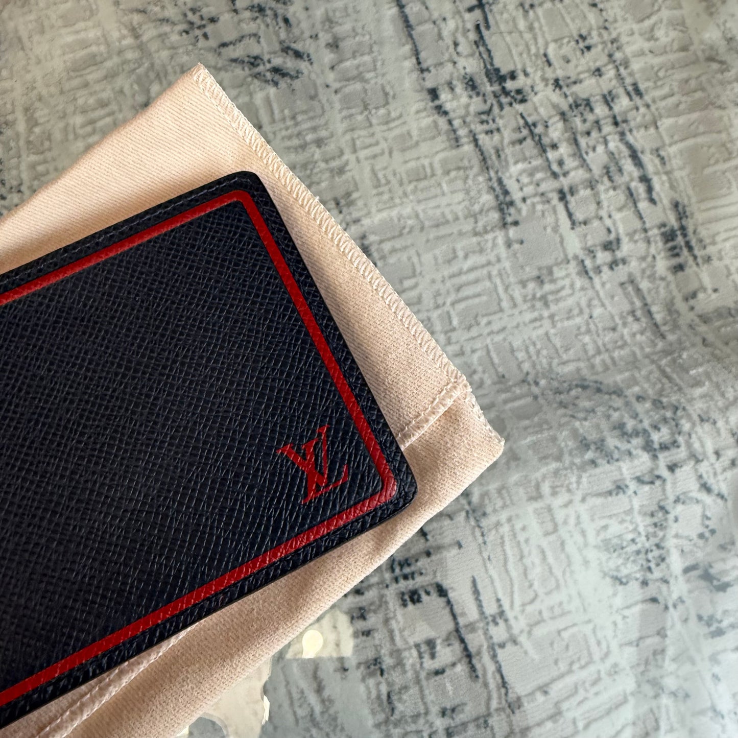 Navy Tagia Wallet