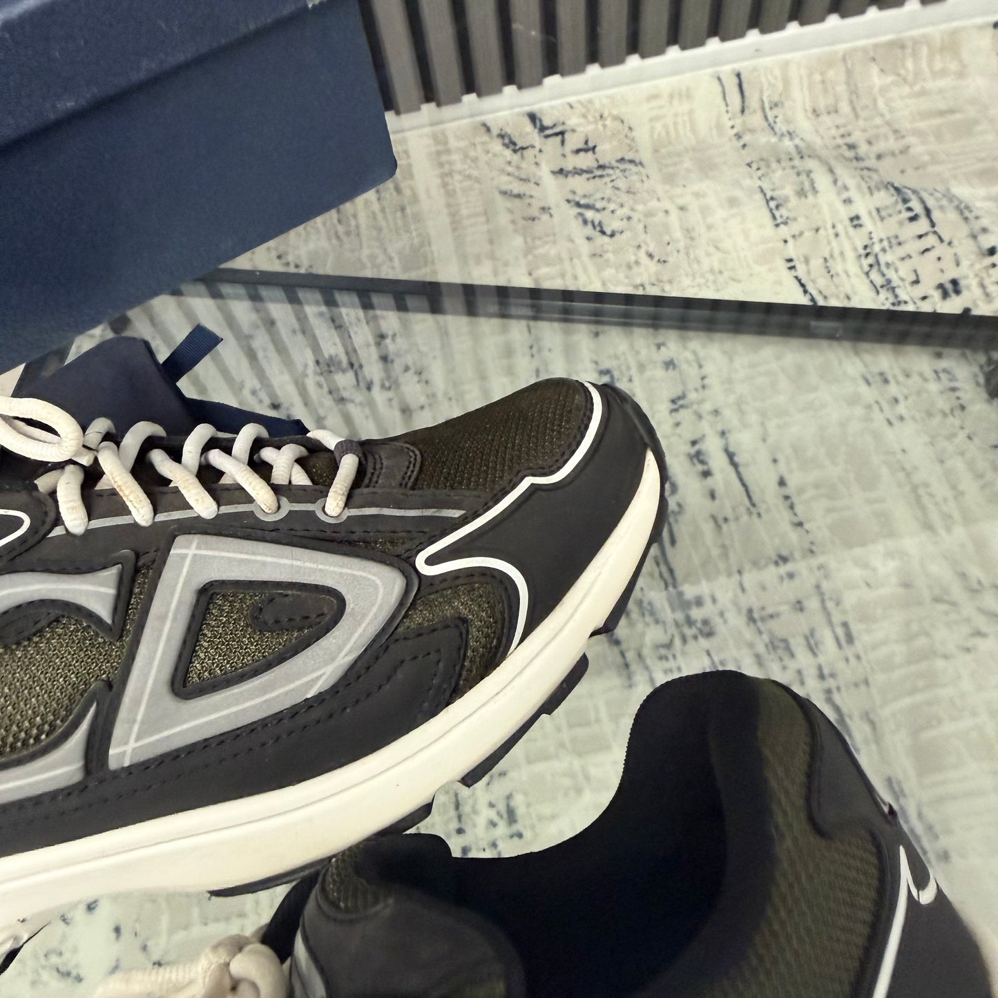 Olive/Dark Grey B30