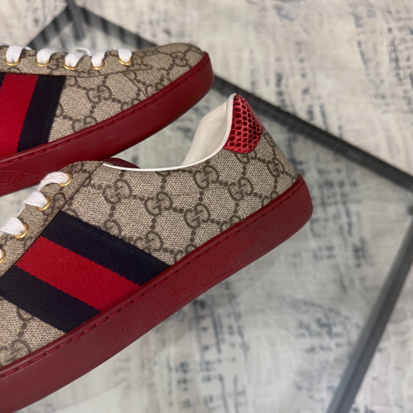 GG Beige/Red Sneaker