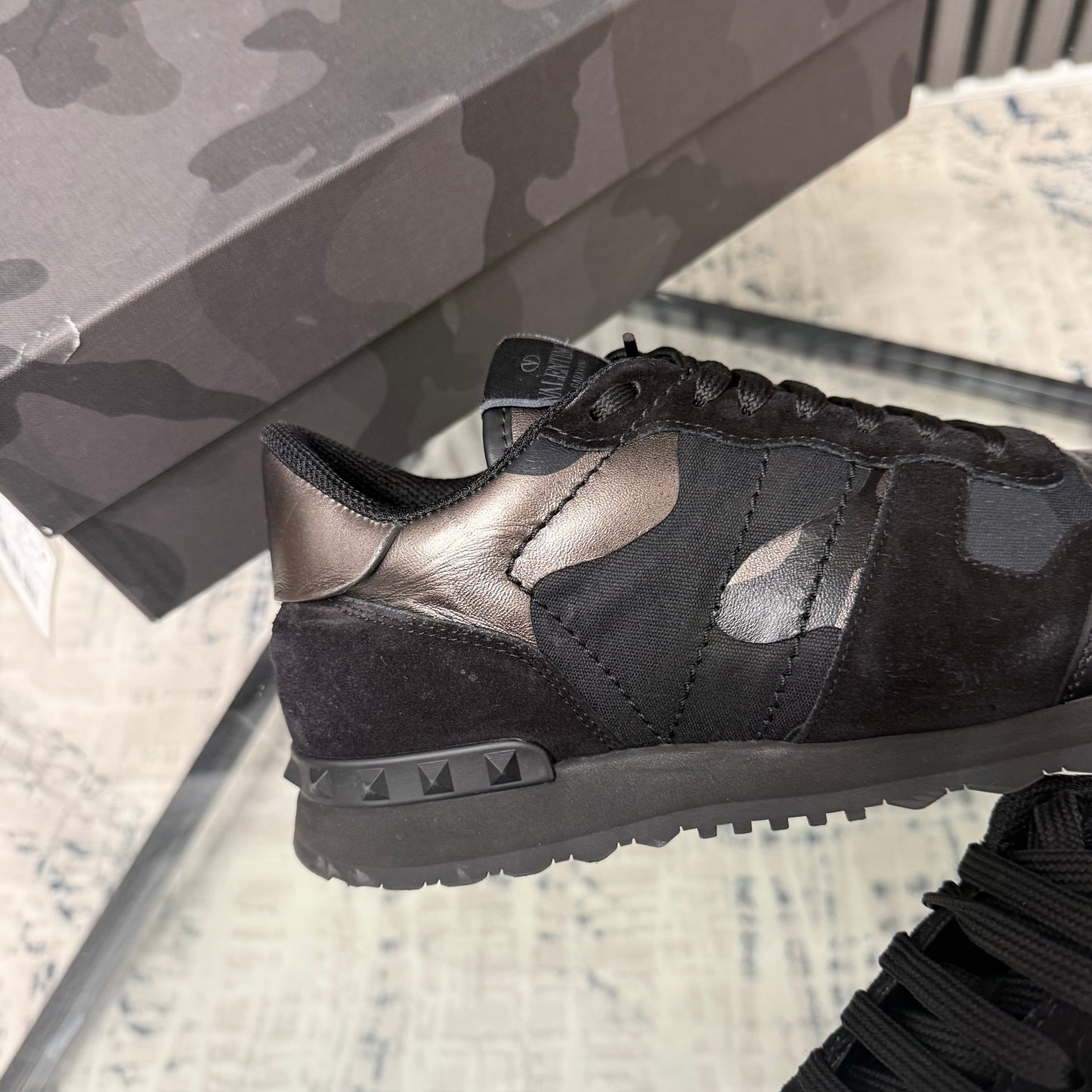 Black RockRunner