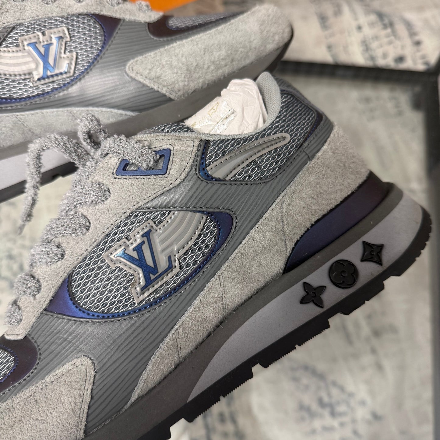 Grey Runaway