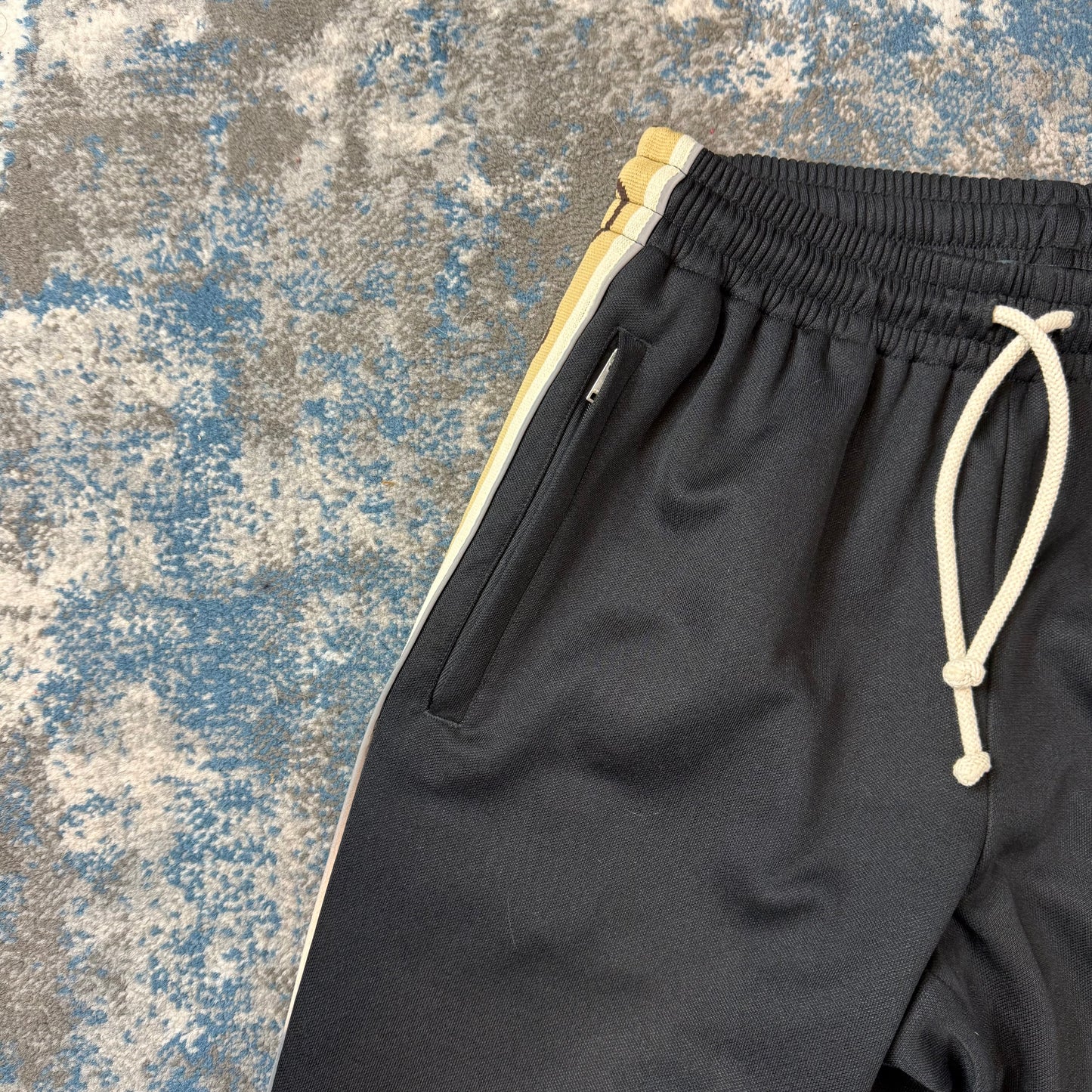 GG Interlocking Bottoms