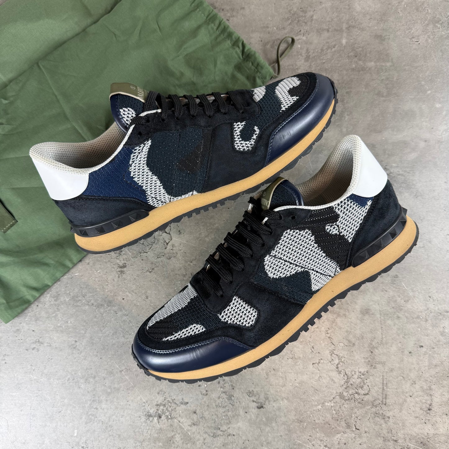 Navy Mesh RockRunner