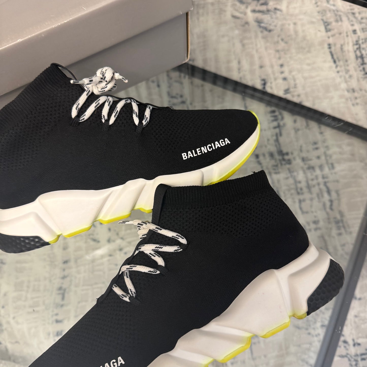 Speed Lace Runner